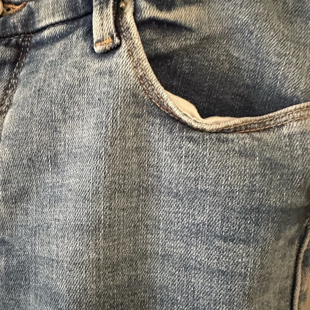 Good American Good High Rise Cropped Girlfriend Jeans. Size 12/31 - Picture 3 of 8